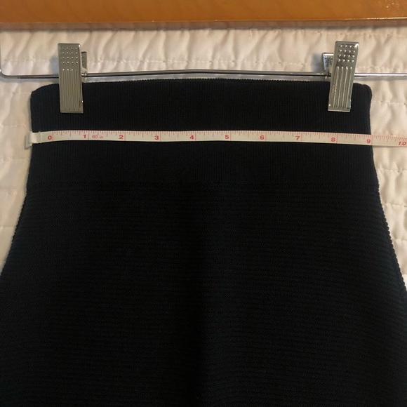 ‼️SOLD‼️Express Two-Piece MIDI Sweater Top & High Waister Skirt, SZ: XS-TP, BLK - Picture 10 of 17